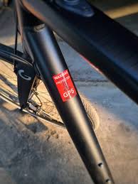 Pegatinas GPS Brillantes Rojas - 60x40 mm